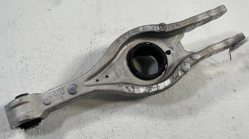 Load image into Gallery viewer, 2022-25 HYUNDAI IONIQ 5 6 GV60 REAR LEFT LOWER CONTROL ARM SPRING PERCH # 109872
