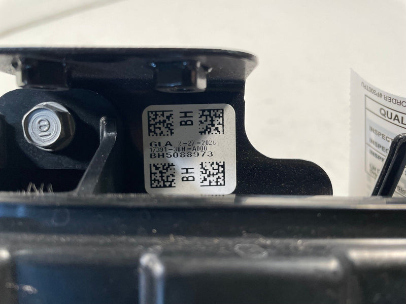 Load image into Gallery viewer, 2025 - 2026 ACURA ADX VAPOR CANISTER LEAK DETECTION PUMP &amp; FILTER # 113943
