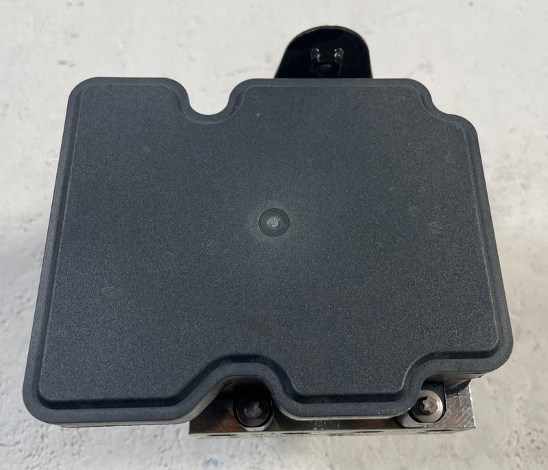 Load image into Gallery viewer, 2025 - 2026 ACURA ADX ANTI LOCK BRAKE PUMP CONTROL MODULE 57110-3BH-A02 # 113939

