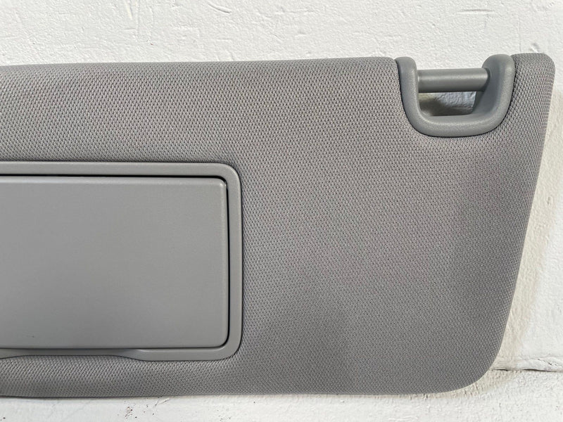 Load image into Gallery viewer, 2025-2026 ACURA ADX FRONT LEFT DRIVER SIDE SUN VISOR SUNVISOR GREY # 113969
