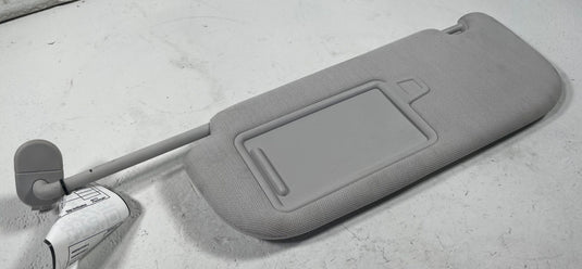 2025-2026 HYUNDAI IONIQ 5 FRONT LEFT DRIVER SIDE SUN VISOR SUNVISOR GRAY