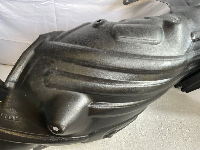 Load image into Gallery viewer, 2023-2025 HONDA PILOT FRONT RIGHT PASSENGER SIDE INNER FENDER LINER 3.5L #105837
