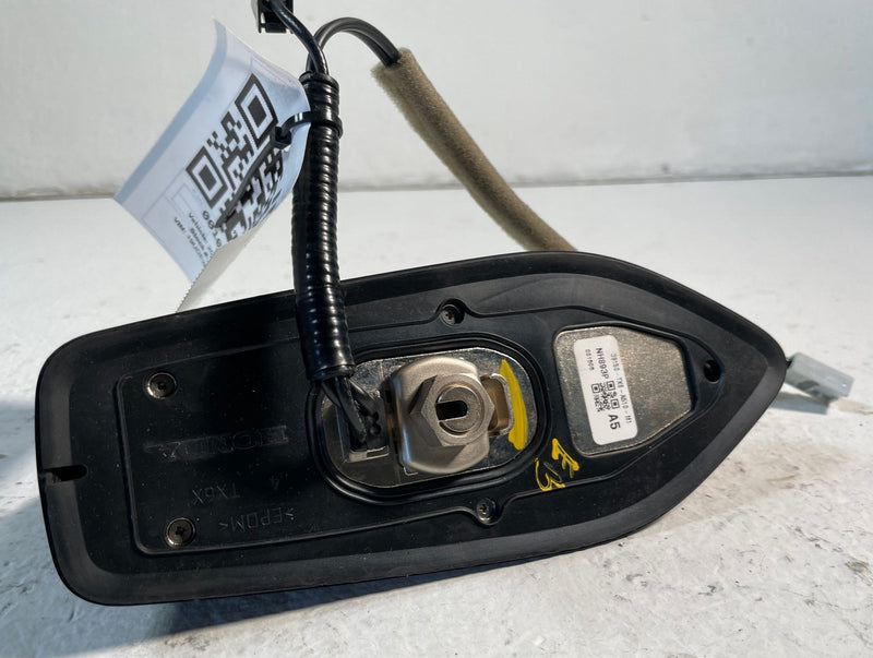 Load image into Gallery viewer, 2019 - 2022 ACURA ILX SHARK ROOF FIN RADIO ANTENNA BLACK (NH893P) # 106986 COPY
