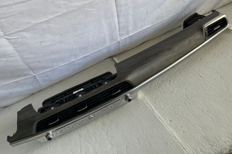 Load image into Gallery viewer, 20-22 KIA TELLURIDE EX FRONT RIGHT CENTER DASHBOARD COVER W/ A/C GRILLE # 107160
