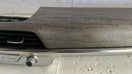 20-22 KIA TELLURIDE EX FRONT RIGHT CENTER DASHBOARD COVER W/ A/C GRILLE
