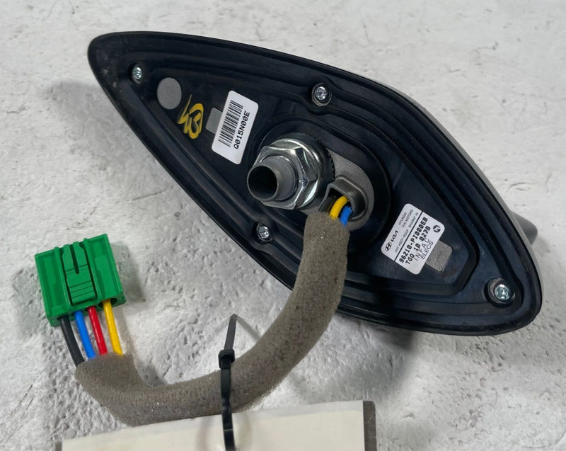 Load image into Gallery viewer, 2025 - 2026 HYUNDAI IONIQ 5 TOP ROOF SHARK FIN RADIO ANTENNA BLACK # 112562
