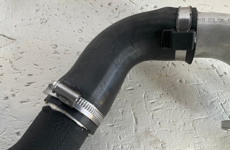 Load image into Gallery viewer, 2019-2023 GENESIS G70 INTERCOOLER OUTLET AIR INTAKE HOSE TUBE PIPE 2.0L # 113879
