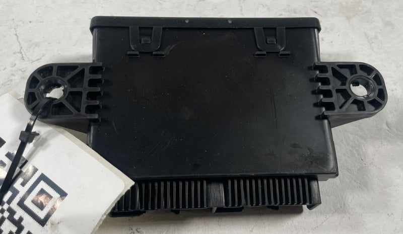 Load image into Gallery viewer, 2025 - 2026 HYUNDAI IONIQ 5 LIFTGATE CONTROL MODULE UNIT 81870-PI100 # 112545
