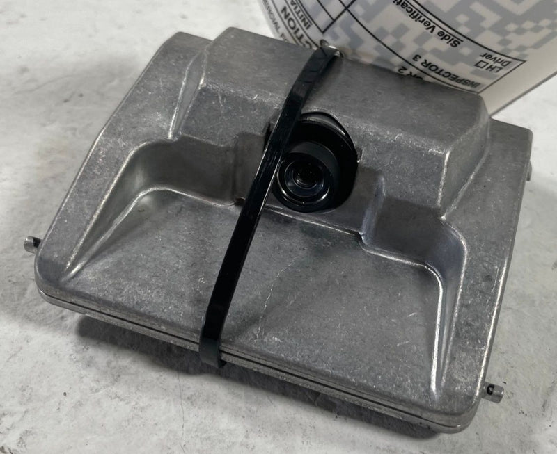 Load image into Gallery viewer, 2025-2026 HYUNDAI IONIQ 5 WINDSHIELD LANE ASSIST DEPARTURE CAMERA MODULE #112597
