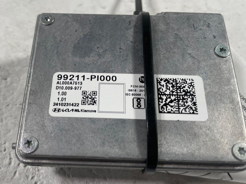 Load image into Gallery viewer, 2025-2026 HYUNDAI IONIQ 5 WINDSHIELD LANE ASSIST DEPARTURE CAMERA MODULE #112597
