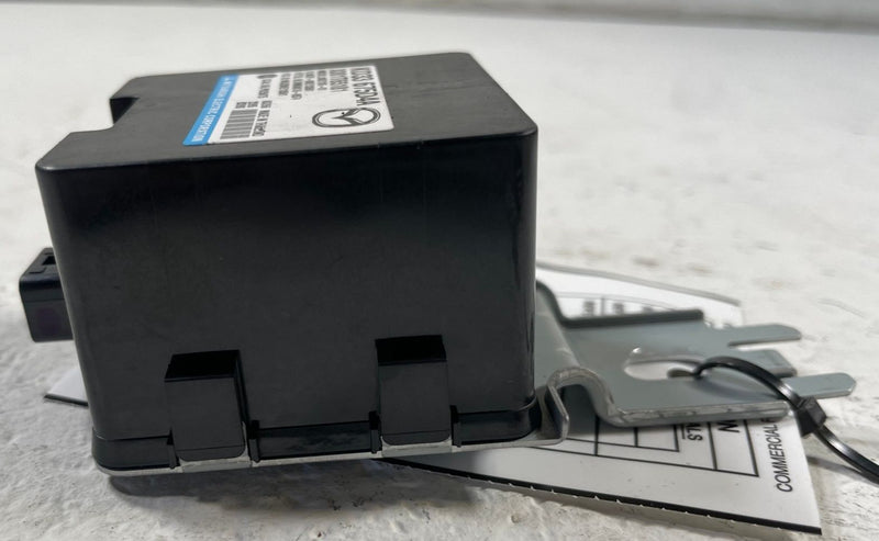 Load image into Gallery viewer, 2013 - 2025 MAZDA CX-5 KEYLESS ENTRY RECEIVER CONTROL MODULE KD33675D4A # 111131
