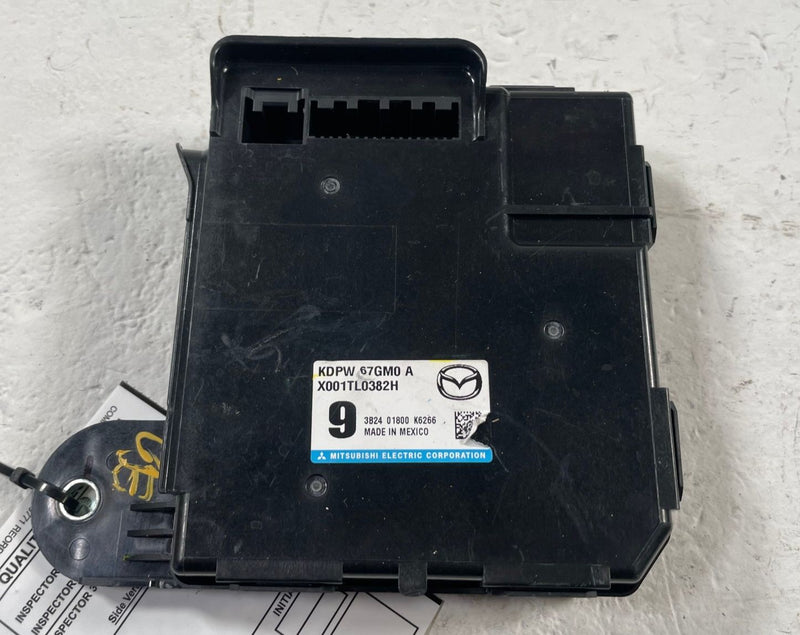 Load image into Gallery viewer, 2022-2024 MAZDA CX-5 GATEWAY COMPUTER CONTROL MODULE UNIT KDPW67GM0A # 111133
