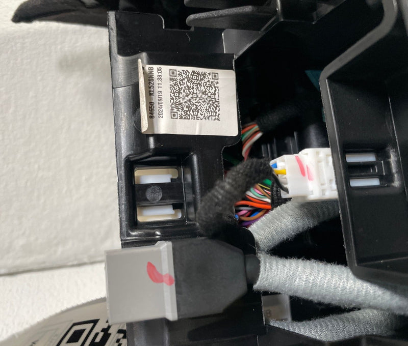 Load image into Gallery viewer, 23-25 HYUNDAI IONIQ 6 FRONT UPPER CENTER CONSOLE W/ WINDOW DOOR SWITCH # 109855

