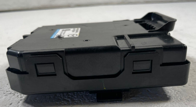 Load image into Gallery viewer, 2022-2024 MAZDA CX-5 GATEWAY COMPUTER CONTROL MODULE UNIT KDPW67GM0A # 111133
