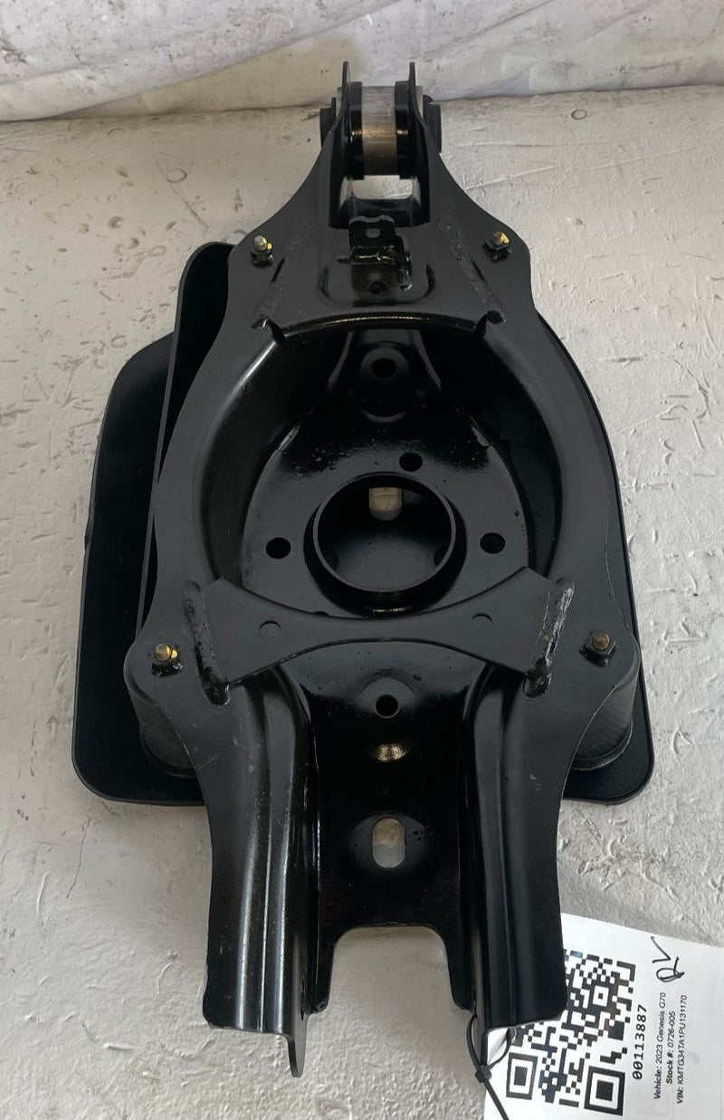 Load image into Gallery viewer, 22-26 GENESIS G70 REAR LEFT DRIVER SIDE LOWER CONTROL ARM SPRING PERCH # 113887
