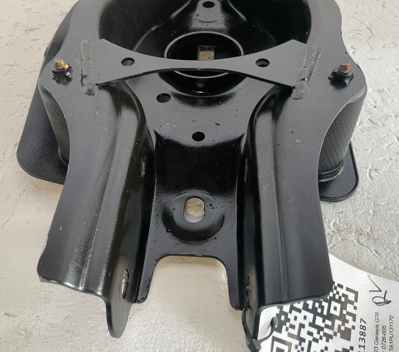 Load image into Gallery viewer, 22-26 GENESIS G70 REAR LEFT DRIVER SIDE LOWER CONTROL ARM SPRING PERCH # 113887
