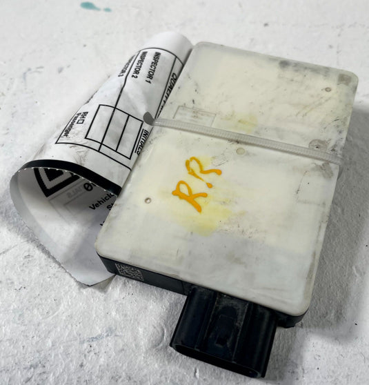 2022-2023 ACURA TLX REAR RIGHT PASSENGER BLIND SPOT RADAR SENSOR MODULE