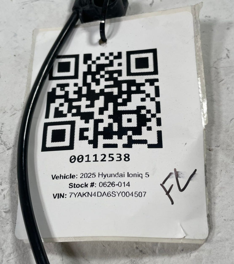 Load image into Gallery viewer, 2025-2026 HYUNDAI IONIQ 5 FRONT LEFT DRIVER SIDE ABS WHEEL SPEED SENSOR # 112538
