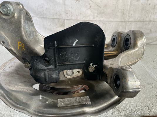 2019-2026 GENESIS G70 FRONT RIGHT SIDE SUSPENSION SPINDLE KNUCKLE W/ HUB