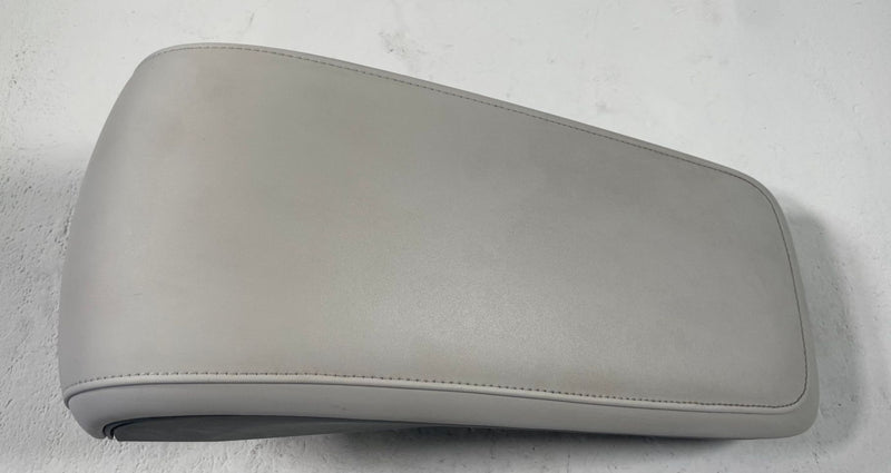 Load image into Gallery viewer, 2025-2026 HYUNDAI IONIQ 5 CONSOLE STORAGE TRAY BOX &amp; ARMREST LID COVER # 112606
