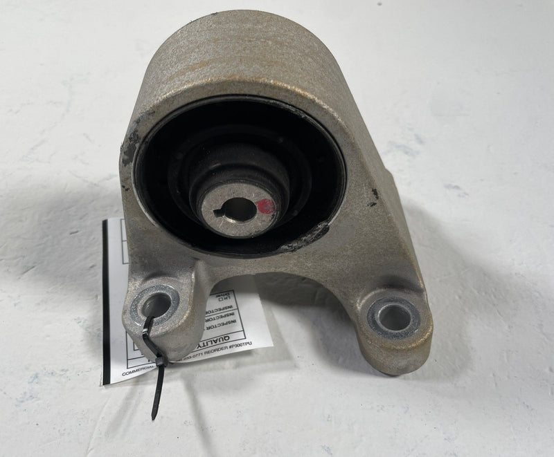 Load image into Gallery viewer, 2022-2025 KIA EV6 FRONT LEFT SIDE DRIVE UNIT MOUNT BRACKET SUPPORT # 109947
