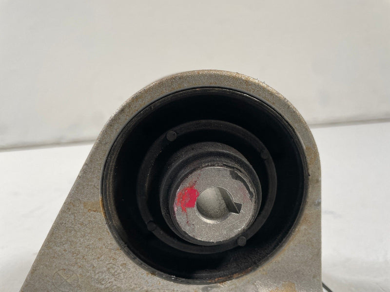 Load image into Gallery viewer, 2022-2025 KIA EV6 FRONT LEFT SIDE DRIVE UNIT MOUNT BRACKET SUPPORT # 109947
