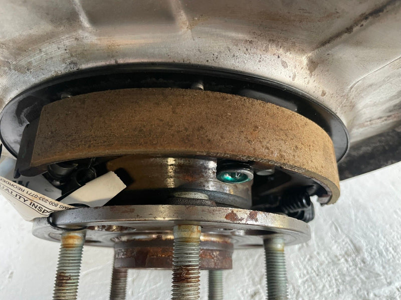 Load image into Gallery viewer, 2019 - 2026 GENESIS G70 REAR LEFT DRIVER SIDE SPINDLE KNUCKLE &amp; HUB # 113886
