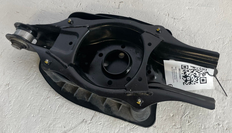 Load image into Gallery viewer, 2022 - 2026 GENESIS G70 REAR RIGHT SIDE LOWER CONTROL ARM SPRING PERCH # 113905
