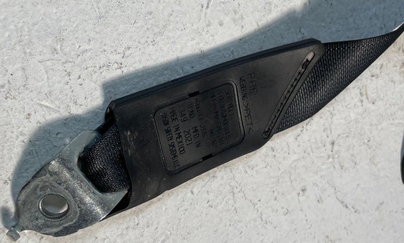 Load image into Gallery viewer, 2016-2022 ACURA ILX FRONT RIGHT PASSENGER SIDE SEAT BELT RETRACTOR BLACK #106979
