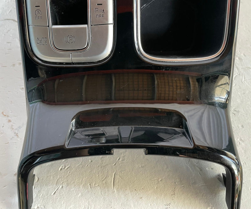 Load image into Gallery viewer, 2020-22 KIA TELLURIDE FRONT CENTER CONSOLE CUP HOLDER W/ SWITCHES # 107164
