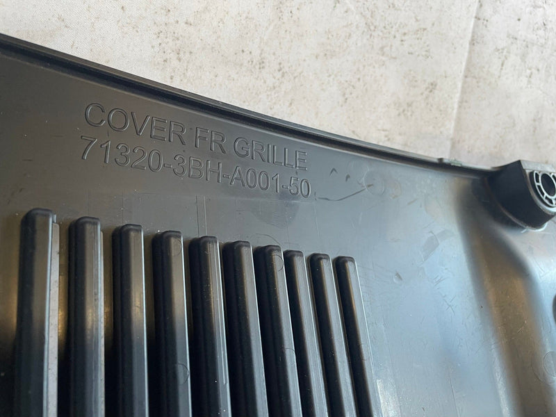 Load image into Gallery viewer, 2025 - 2026 ACURA ADX FRONT RADIATOR SUPPORT ACCESS COVER 71320-3BH-A00 # 114020
