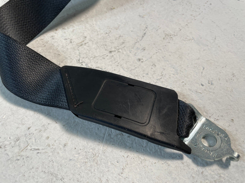 Load image into Gallery viewer, 2016-2022 ACURA ILX FRONT RIGHT PASSENGER SIDE SEAT BELT RETRACTOR BLACK #106979
