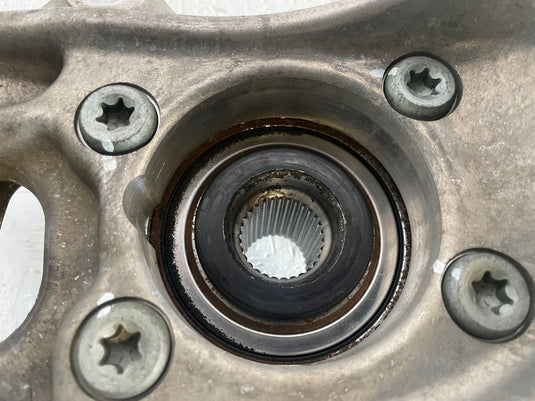 2019-2026 GENESIS G70 FRONT LEFT SIDE SUSPENSION SPINDLE KNUCKLE W/ HUB