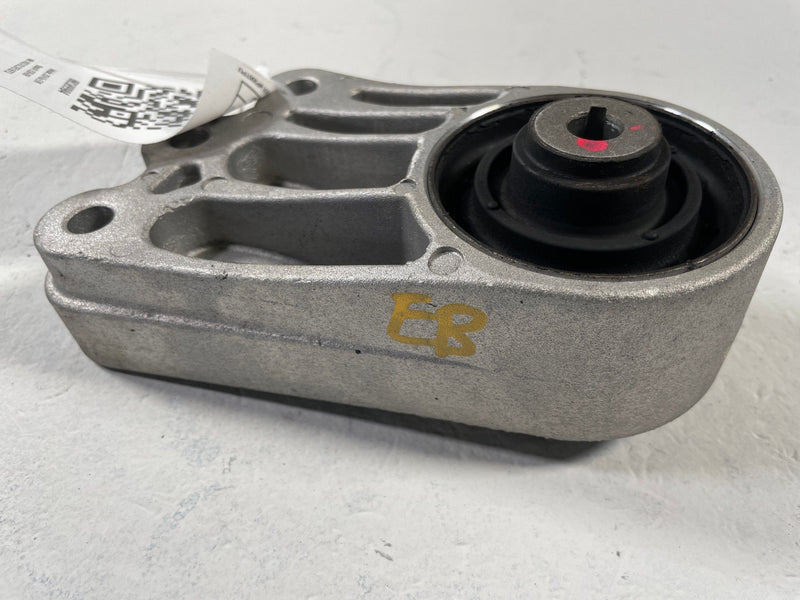 Load image into Gallery viewer, 2022-2024 KIA EV6 REAR RIGHT SIDE ENGINE MOTOR SUPPORT MOUNT BRACKET # 109904
