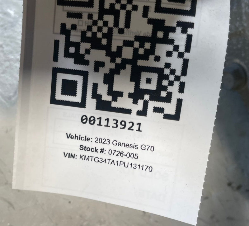 Load image into Gallery viewer, 2019 - 2023 GENESIS G70 AWD REAR DIFFERENTIAL AXLE CARRIER ASSEMBLY 2.0L #113921
