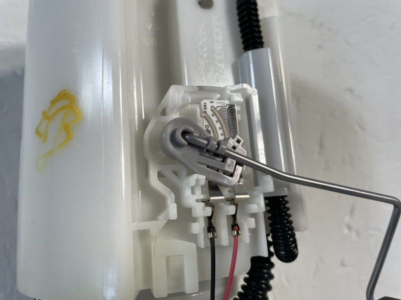Load image into Gallery viewer, 2019-2022 ACURA ILX FUEL GAS TANK PUMP SENDING UNIT KA292100-5934 2.4L # 107048
