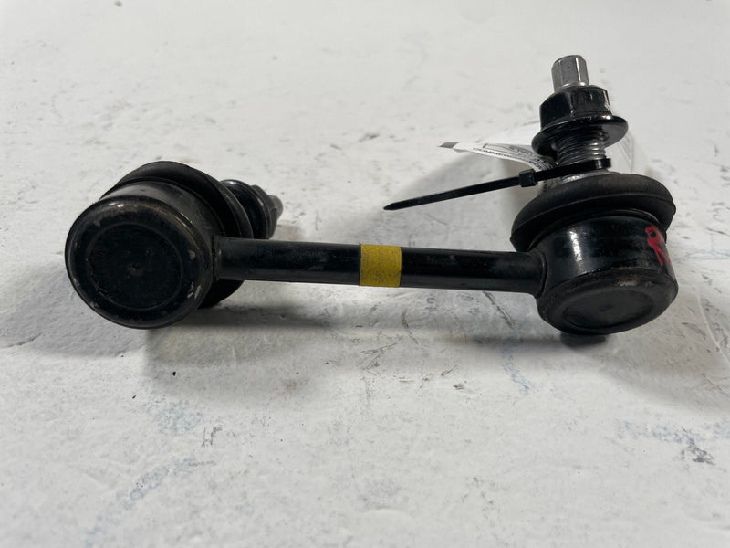 Load image into Gallery viewer, 2022-2025 KIA EV6 REAR LEFT SIDE ANTI ROLL STABILIZER SWAY BAR END LINK # 109881
