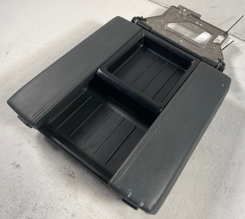 Load image into Gallery viewer, 2022 - 2026 TOYOTA TUNDRA CENTER CONSOLE ARMREST STORAGE LID COVER 3.4L # 108447
