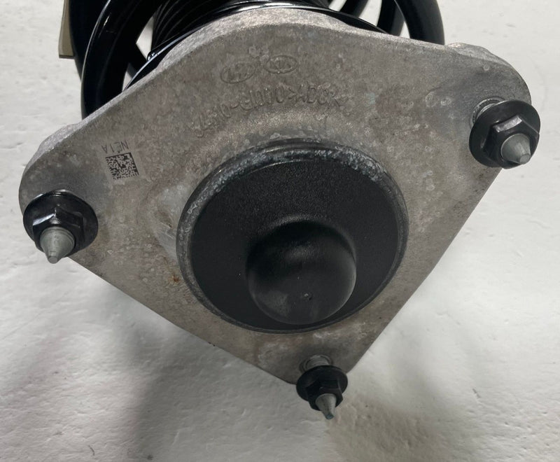 Load image into Gallery viewer, 25-26 HYUNDAI IONIQ 5 RWD FRONT RIGHT SIDE SPRING SHOCK STRUT ABSORBER # 112627
