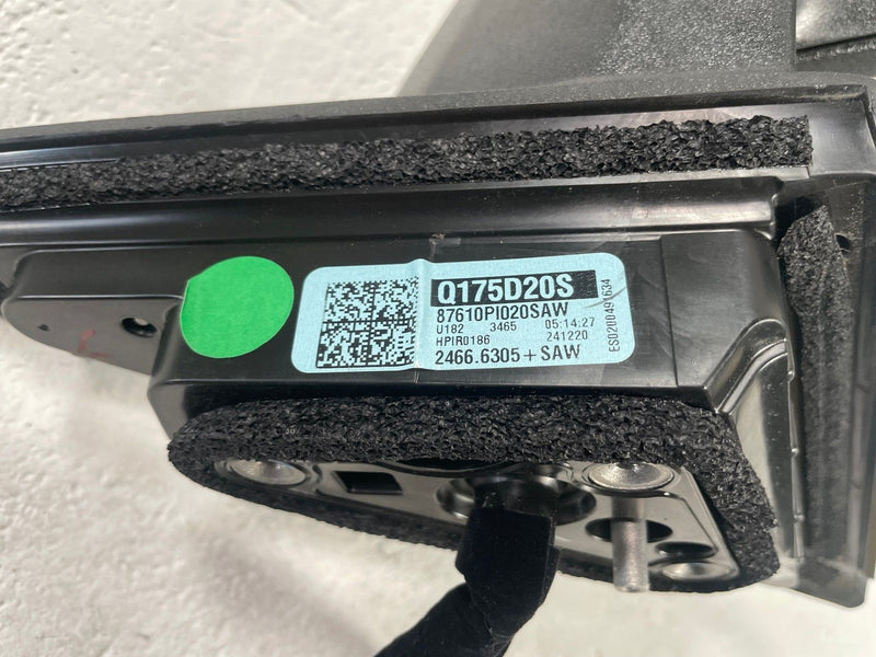Load image into Gallery viewer, 2025-2026 HYUNDAI IONIQ 5 LEFT SIDE REAR VIEW DOOR MIRROR WHITE (SAW) # 112639
