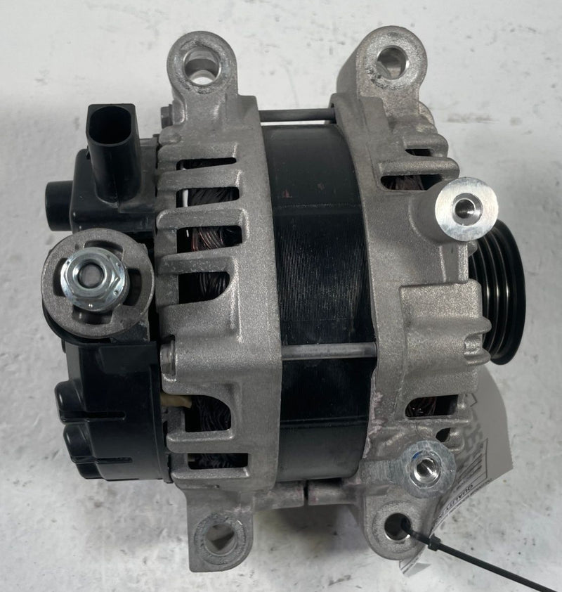 Load image into Gallery viewer, 2022 - 2026 TOYOTA TUNDRA ENGINE ALTERNATOR GENERATOR 180 AMP 3.4L # 108442
