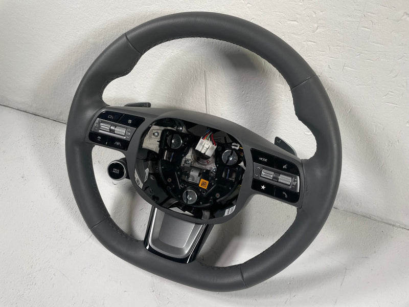 Load image into Gallery viewer, 2025-2026 HYUNDAI IONIQ 5 LEFT DRIVER SIDE STEERING WHEEL W/ SWITCHES # 112634
