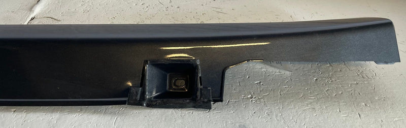 Load image into Gallery viewer, 2025 - 2026 ACURA ADX LEFT DRIVER SIDE ROCKER PANEL SKIRT MOLDING # 113974
