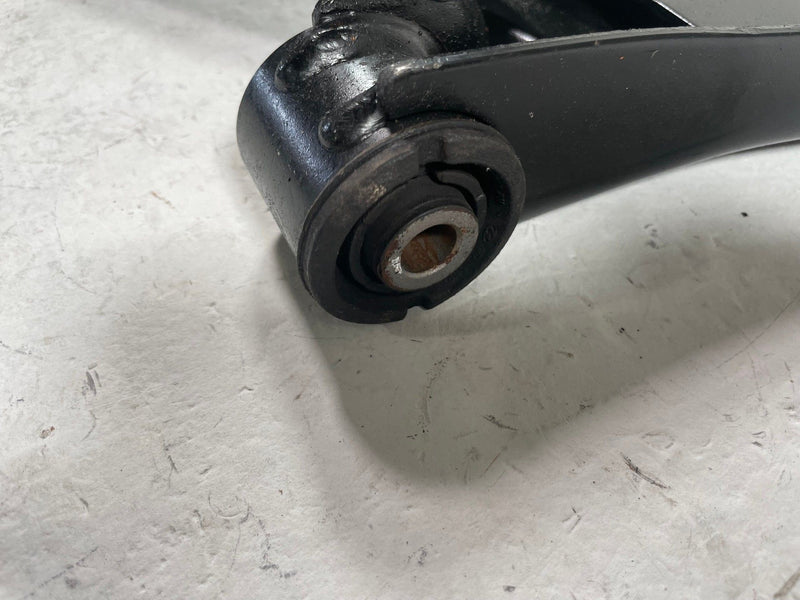 Load image into Gallery viewer, 2025 - 2026 HYUNDAI IONIQ 5 RWD FRONT RIGHT SIDE LOWER CONTROL ARM # 112630
