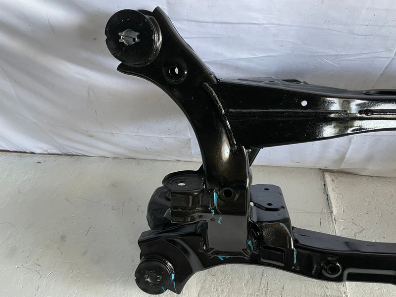 Load image into Gallery viewer, 2020-2025 KIA TELLURIDE FWD REAR SUSPENSION SUBFRAME CROSSMEMBER 3.8L # 107194

