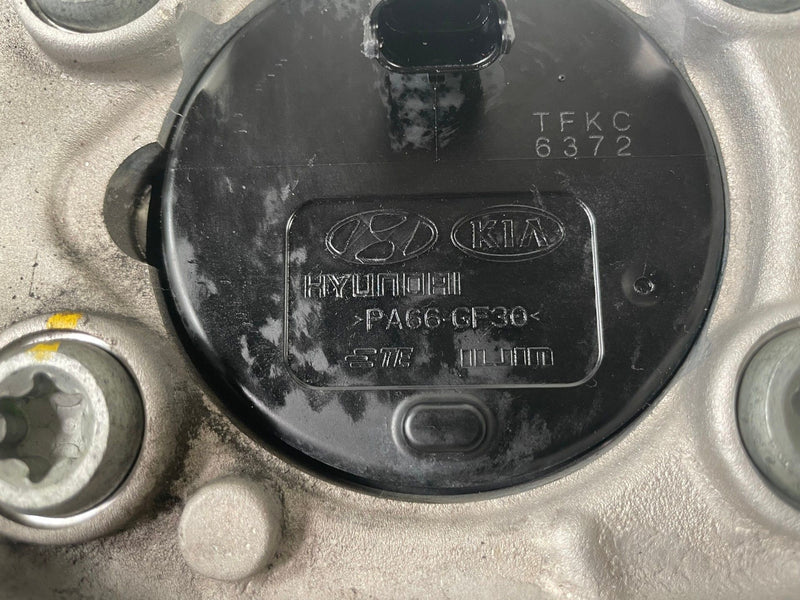 Load image into Gallery viewer, 2022 - 2026 HYUNDAI IONIQ 5 FRONT RIGHT SIDE SPINDLE KNUCKLE W/ HUB # 112631
