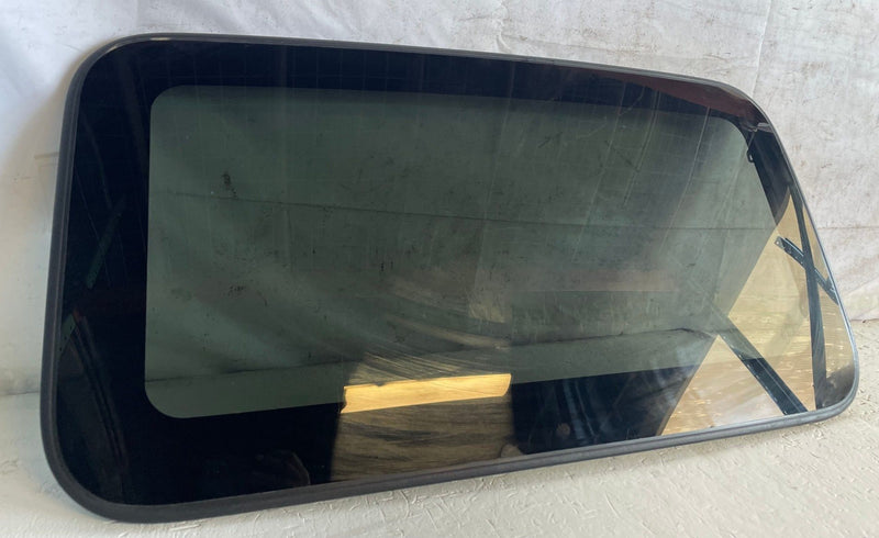 Load image into Gallery viewer, 2025-2026 ACURA ADX SUNROOF SUN ROOF MOONROOF WINDOW GLASS 70200-3BH-A01 #113996
