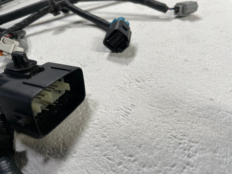 Load image into Gallery viewer, 2022-2024 KIA EV6 REAR BUMPER PARKING ASSIST SENSOR WIRE WIRING HARNESS # 109900
