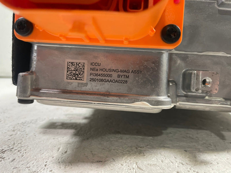 Load image into Gallery viewer, 2025-2026 HYUNDAI IONIQ 5 ICCU INTEGRATED CHARGING CONTROL MODULE UNIT # 112636

