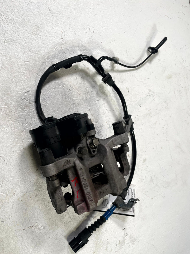 Load image into Gallery viewer, 2019-2025 ACURA RDX TLX REAR LEFT SIDE DISC BRAKE CALIPER W/ BRAKE PADS # 109004
